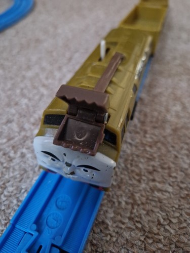Trackmaster thomas friends - thomas,