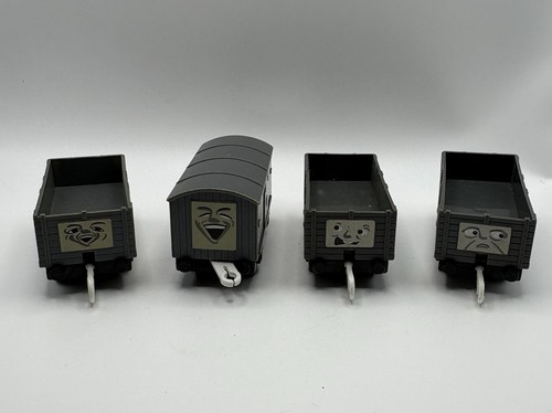 Thomas trackmaster tomy - trackmaster,