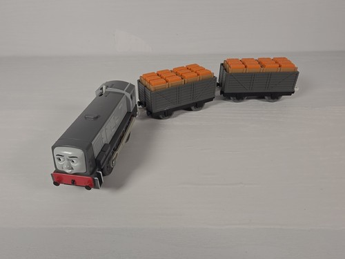 Preloved tomy trackmaster - preloved,