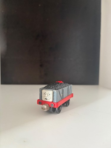 Take play troublesome truck - n,