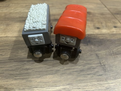 Thomas wooden railway - wooden,