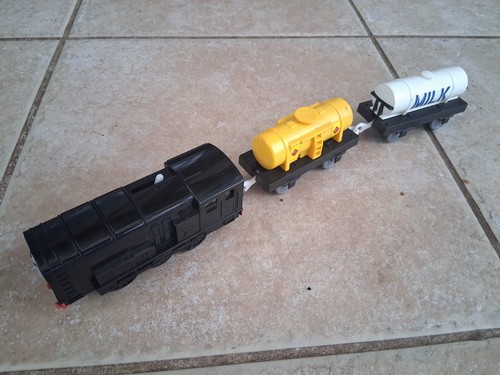 Thomas trackmaster diesel - thomas,
