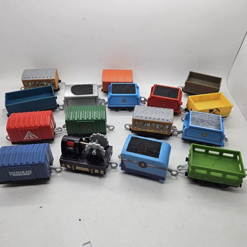 Thomas friends trackmaster - thomas,