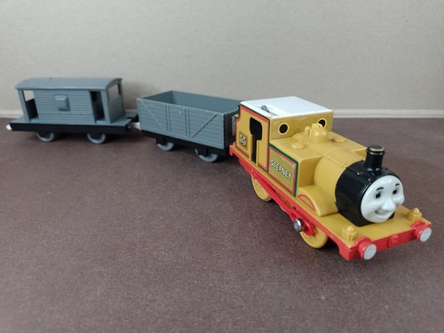 Stepney train trucks - trucks,