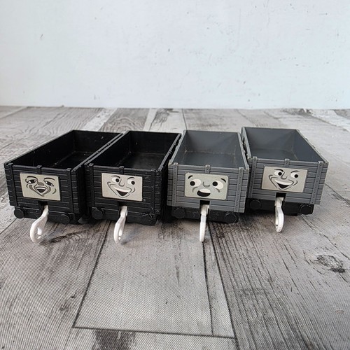 Troublesome trucks black - black, &