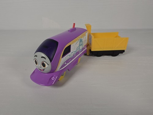 Preloved trackmaster kana - preloved,