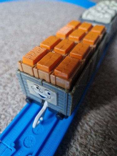 Trackmaster thomas friends - thomas, &