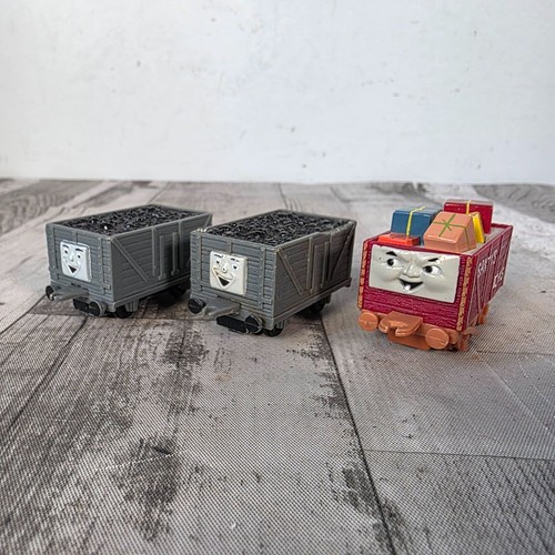 Ertl troublesome trucks train - ertl,